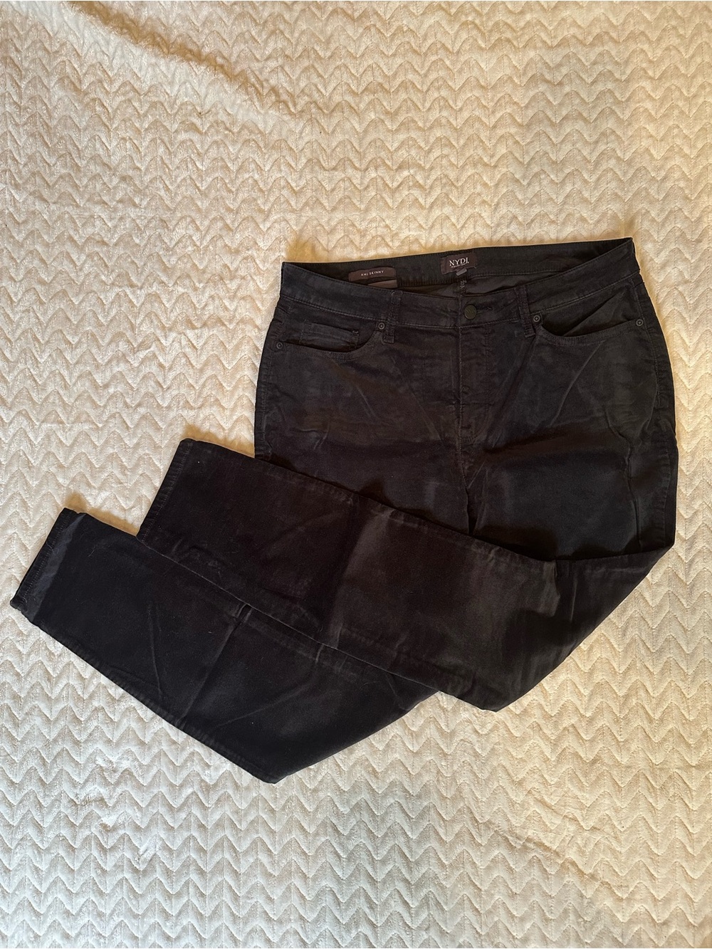 NYDJ Womens Black VELVET Skinny Jeans